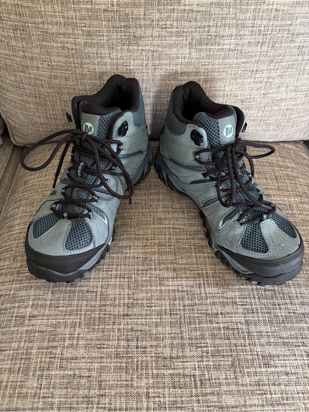 Merrell Women's Moab Hiking Boots - Picture 12 of 13